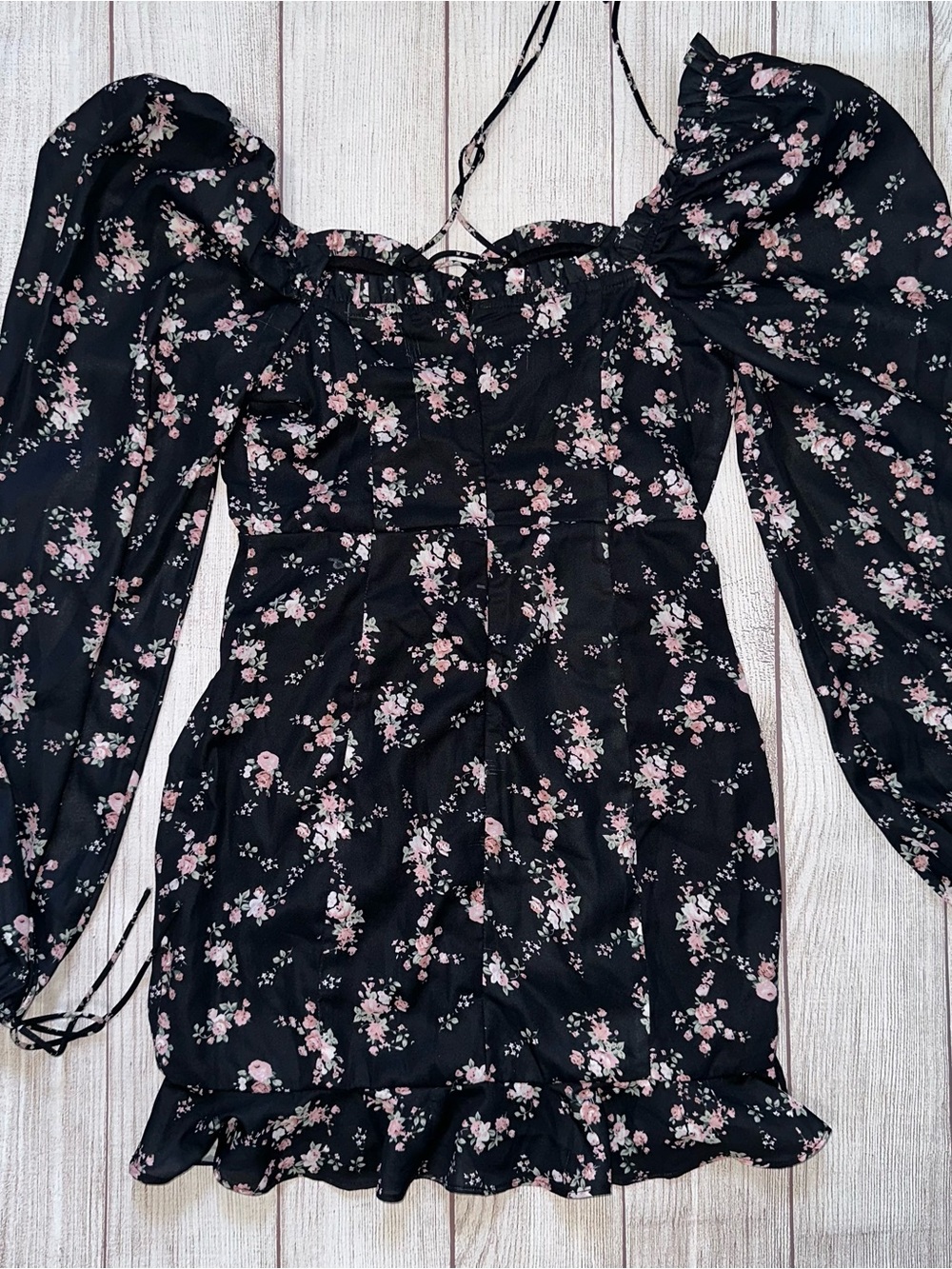 Floral Ruched Dress - Picture 2 of 11